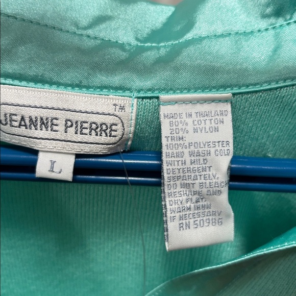 Jeanne Pierre Spearmint V-Neck Top - Picture 5 of 6